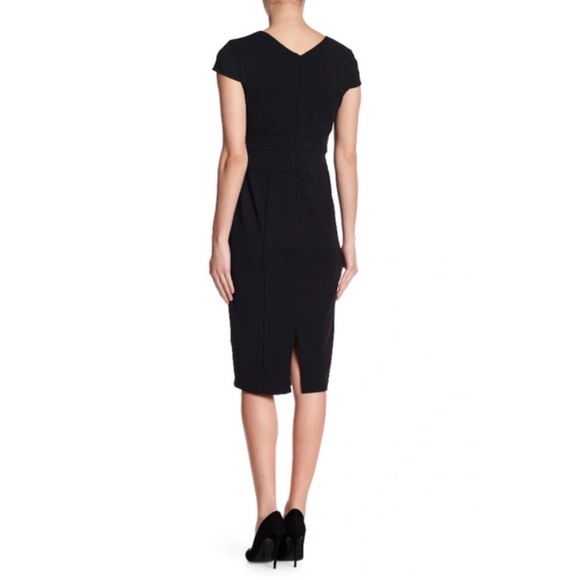 NWOT Donna Morgan Cap Sleeve Crep Sheath Dress in Black Vneck MIDI - Picture 2 of 9